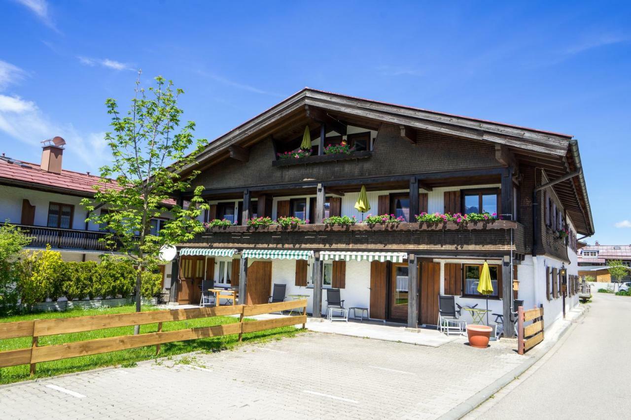 Ferienwohnungen Alpentraum - Landhaus Eberle 奥伯斯特多夫 外观 照片