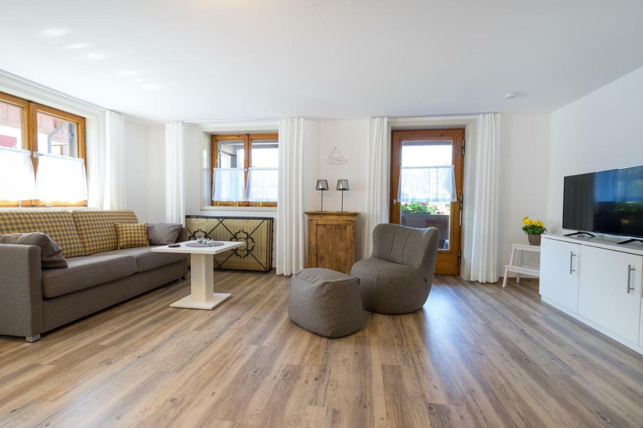 Ferienwohnungen Alpentraum - Landhaus Eberle 奥伯斯特多夫 外观 照片